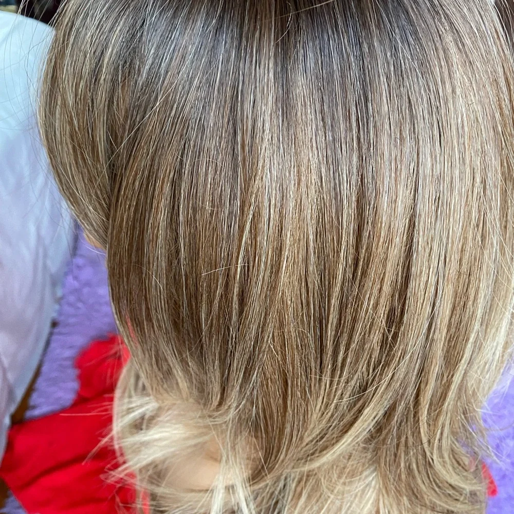 Layered Long Wig with Face-Framing Bangs - Blonde Brown Blend